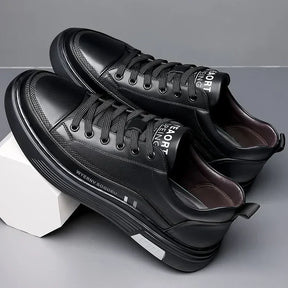 Leganz - Lässige Leder-Sneaker im flachen Sportstil