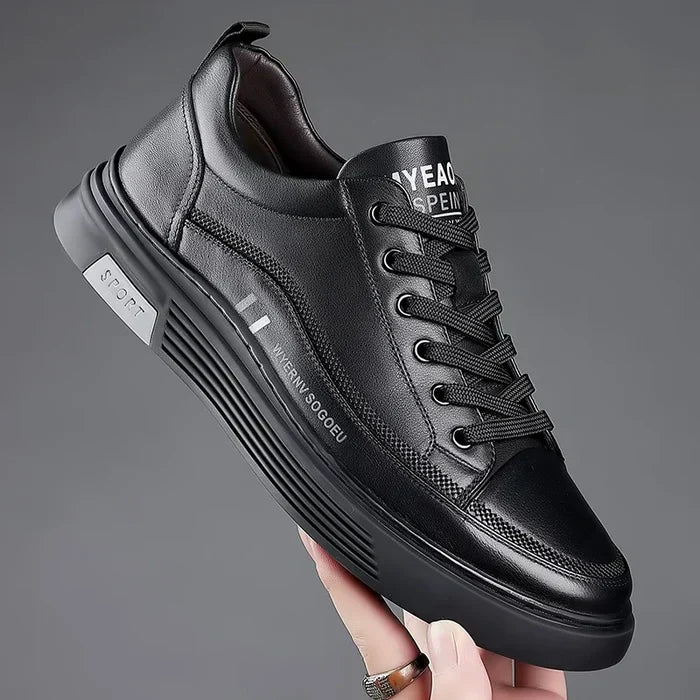 Leganz - Lässige Leder-Sneaker im flachen Sportstil