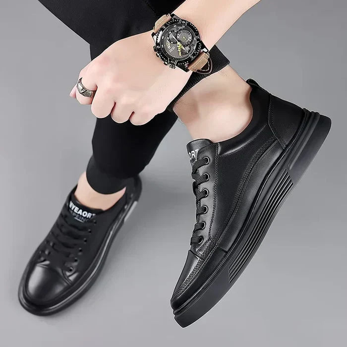 Leganz - Lässige Leder-Sneaker im flachen Sportstil
