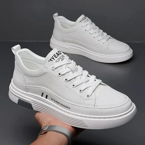 Leganz - Lässige Leder-Sneaker im flachen Sportstil